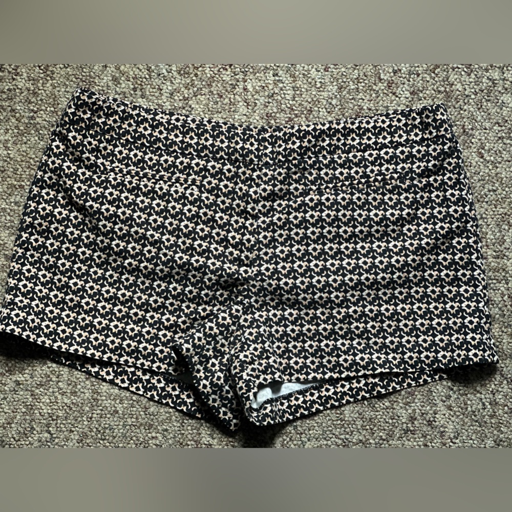 Cynthia Rowley Black and Cream Patterned Shorts NWOT